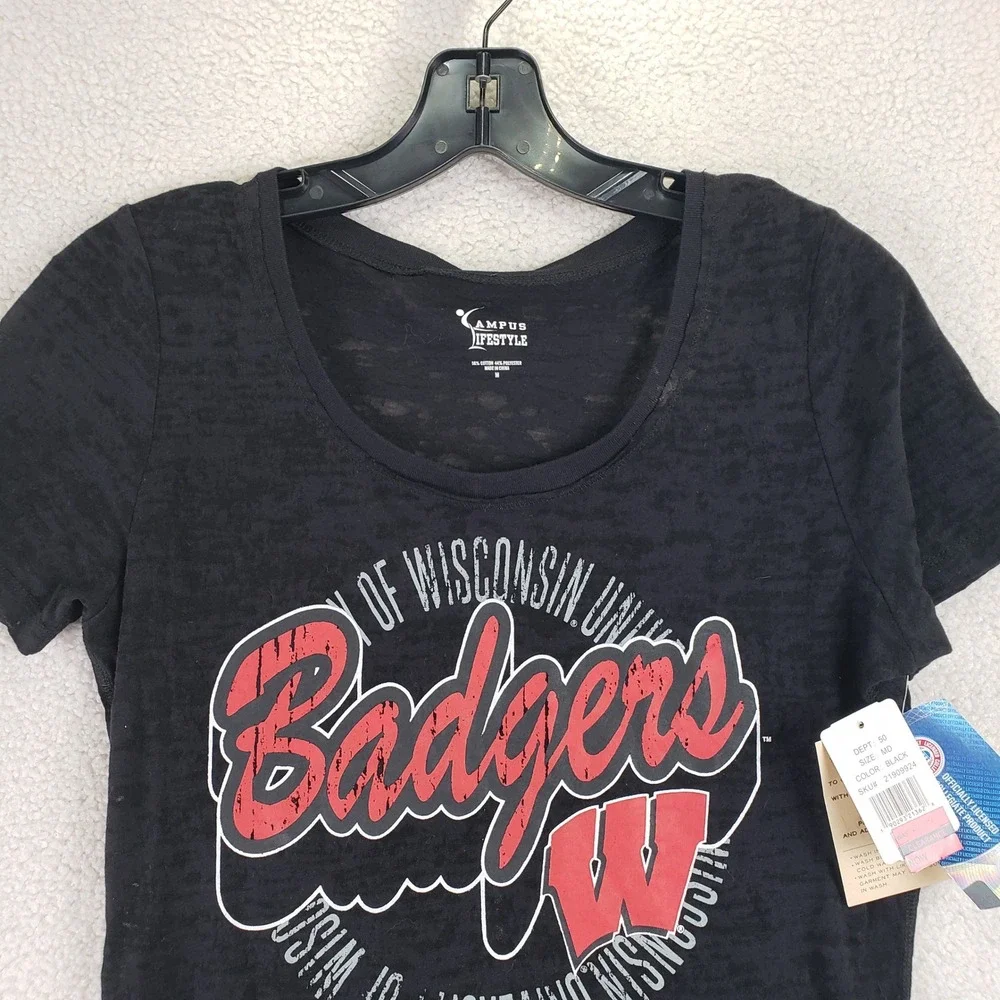 Wisconsin Badgers Campus Lifestyle T Shirt Womens M Black NCAA Football